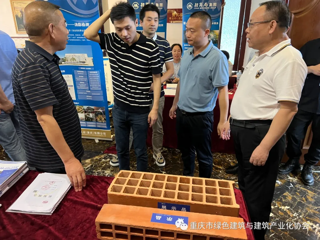 1715672199.jpg 82.jpg